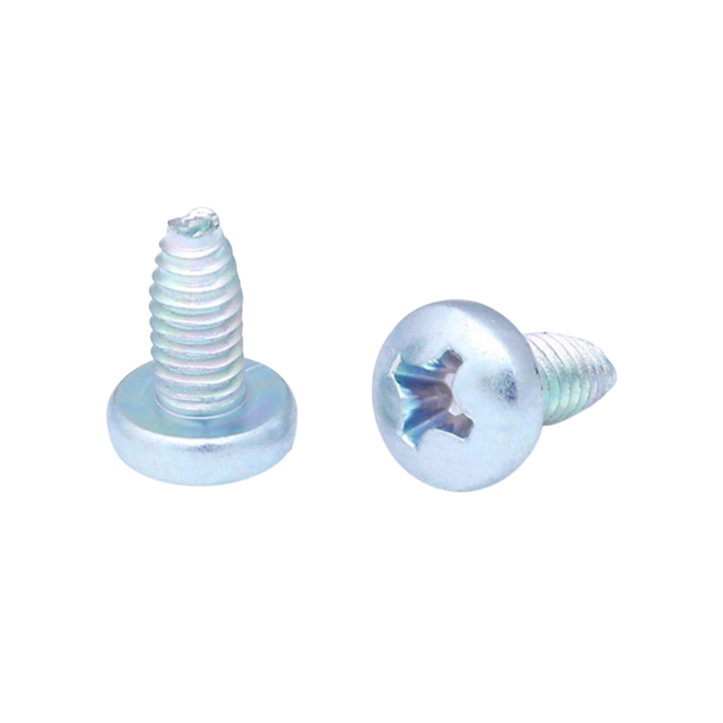 Hiiliteräspannu pään kolmioruuvi